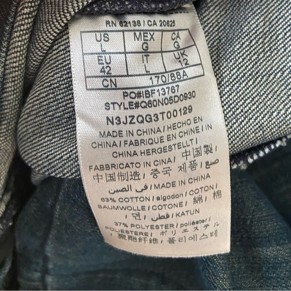 Guess motor jacket jeans style size L, dark wash, snaps, zipper great condition - Picture 2 of 7